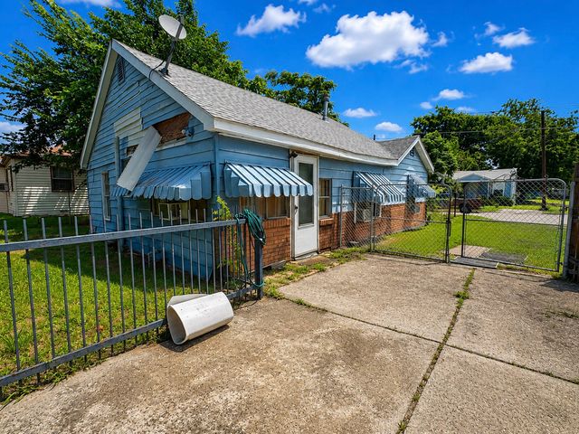4015 Shadrack Drive, Dallas, TX 75212