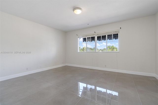 1772 NE 9th Street 7, Fort Lauderdale, FL 33304