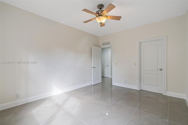 1772 NE 9th Street 7, Fort Lauderdale, FL 33304