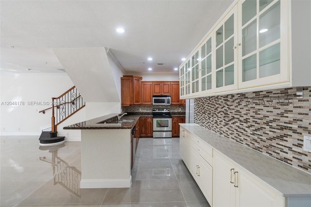1772 NE 9th Street 7, Fort Lauderdale, FL 33304