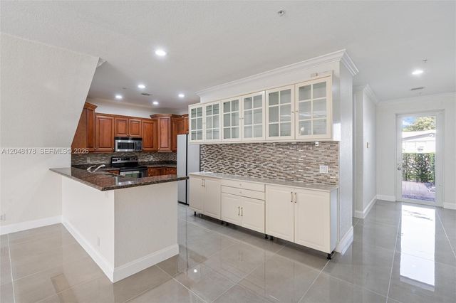 1772 NE 9th Street 7, Fort Lauderdale, FL 33304