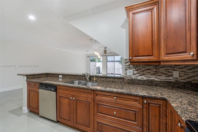 1772 NE 9th Street 7, Fort Lauderdale, FL 33304