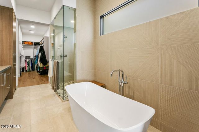 37200 N CAVE CREEK Road 1019, Scottsdale, AZ 85262