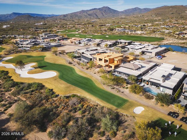 37200 N CAVE CREEK Road 1019, Scottsdale, AZ 85262