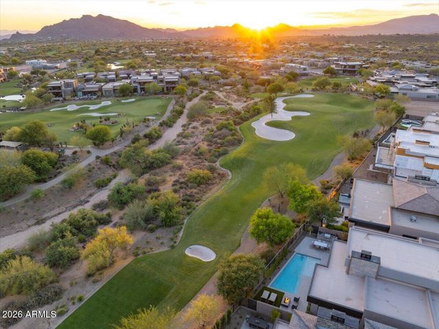 37200 N CAVE CREEK Road 1019, Scottsdale, AZ 85262