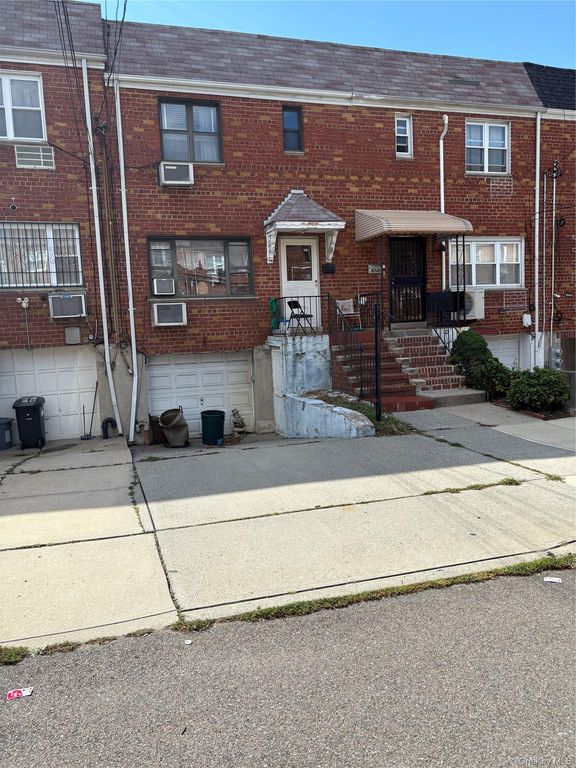 5250 71st Street, Maspeth, NY 11378 — photo 2