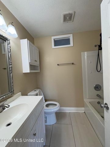 1305 Frances Avenue, Magee, MS 39111