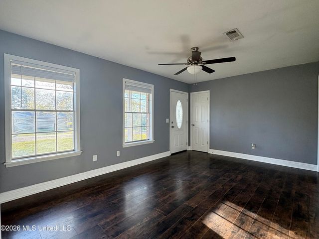 1305 Frances Avenue, Magee, MS 39111