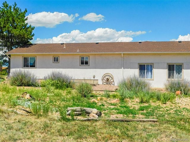 1880 E Escalante Court, Pueblo West, CO 81007