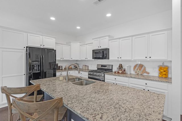 10516 Elderberry Drive, Plain City, OH 43064