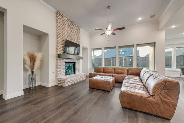 1302 Middleton Drive, Rockwall, TX 75087