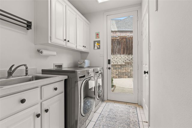 102 Weatherly Circle, Rockwall, TX 75032