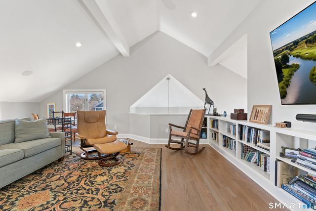 15 Linden Shores 15, Branford, CT 06405