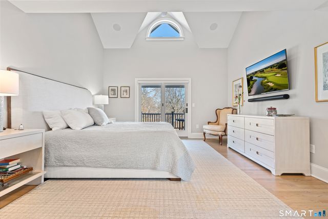 15 Linden Shores 15, Branford, CT 06405