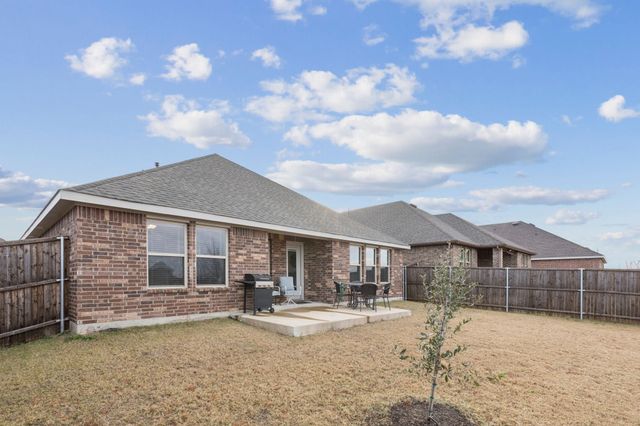 715 Philadelphia Street, Fate, TX 75189