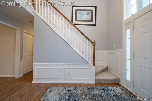 3715 Rolling Hills Court, Lake Orion, MI 48359
