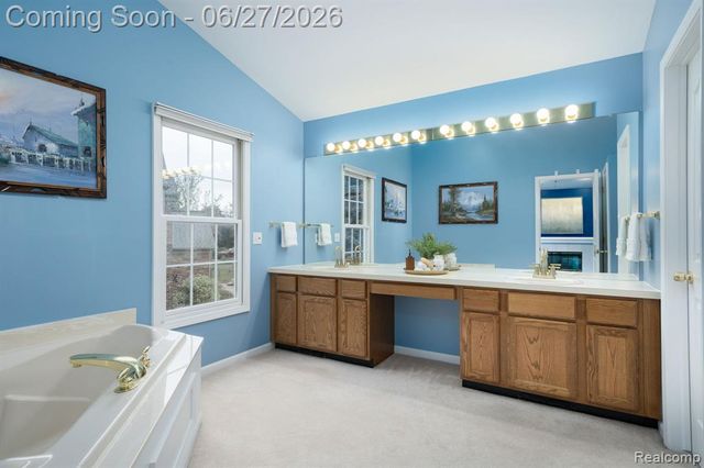 3715 Rolling Hills Court, Lake Orion, MI 48359