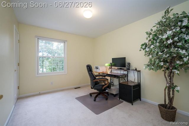 3715 Rolling Hills Court, Lake Orion, MI 48359
