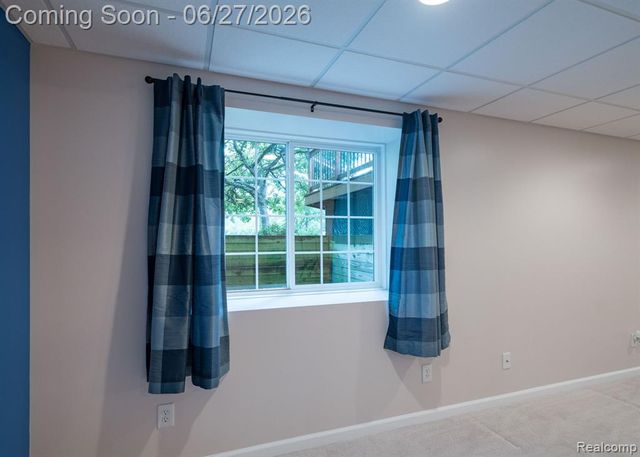 3715 Rolling Hills Court, Lake Orion, MI 48359