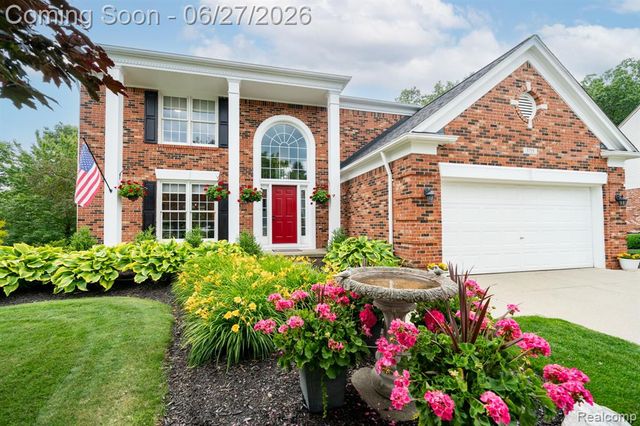 3715 Rolling Hills Court, Lake Orion, MI 48359