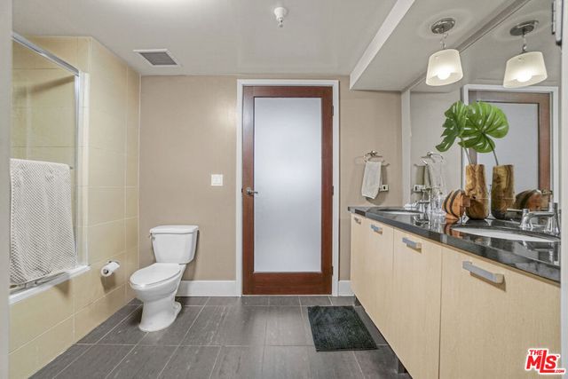 460 S Spring Street 212, Los Angeles, CA 90013