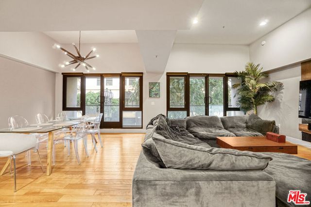 460 S Spring Street 212, Los Angeles, CA 90013