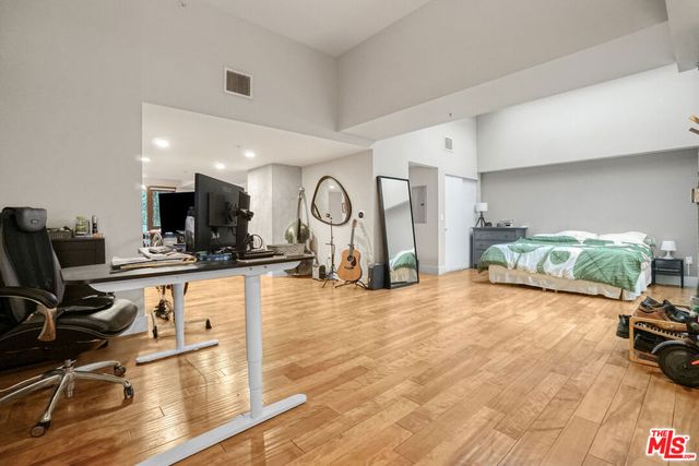 460 S Spring Street 212, Los Angeles, CA 90013