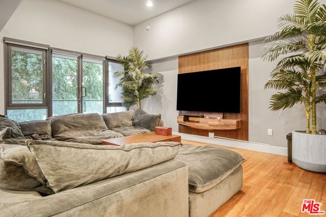 460 S Spring Street 212, Los Angeles, CA 90013