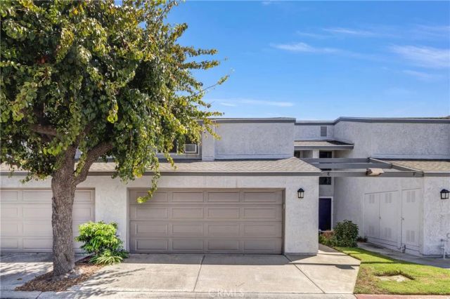 4828 W 5th E, Santa Ana, CA 92703