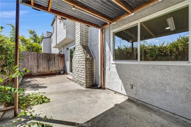 4828 W 5th E, Santa Ana, CA 92703
