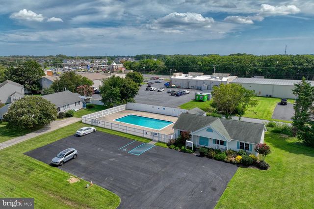 10 BRYN MAWR DR, Rehoboth Beach, DE 19971