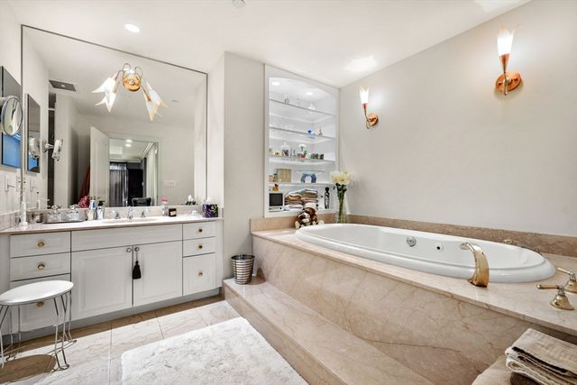 1 Huntington Avenue 603, Boston, MA 02116