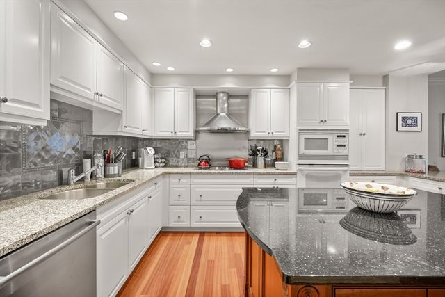 1 Huntington Avenue 603, Boston, MA 02116