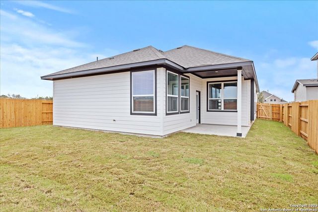 2134 Shepards Street, Seguin, TX 78155