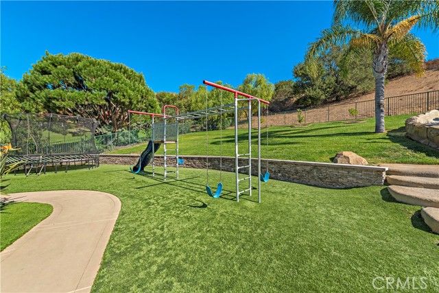 8 Olympic, Laguna Hills, CA 92679