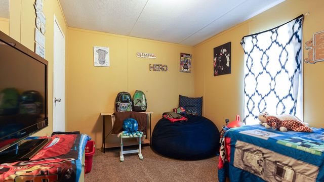 143 Honeysuckle Street, Defuniak Springs, FL 32433