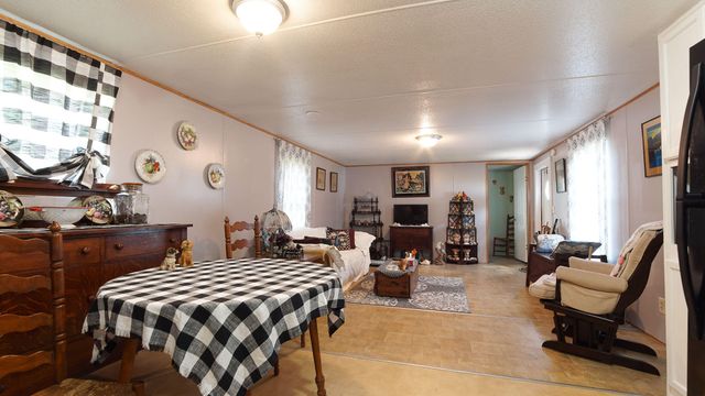 143 Honeysuckle Street, Defuniak Springs, FL 32433