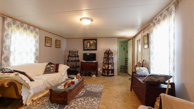 143 Honeysuckle Street, Defuniak Springs, FL 32433