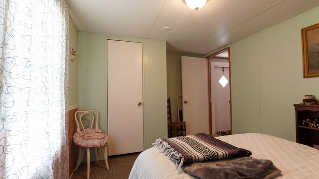 143 Honeysuckle Street, Defuniak Springs, FL 32433