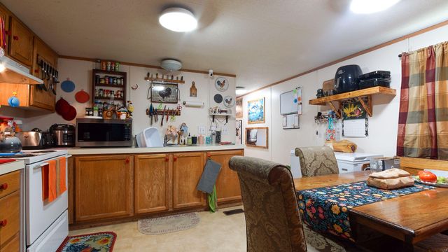 143 Honeysuckle Street, Defuniak Springs, FL 32433