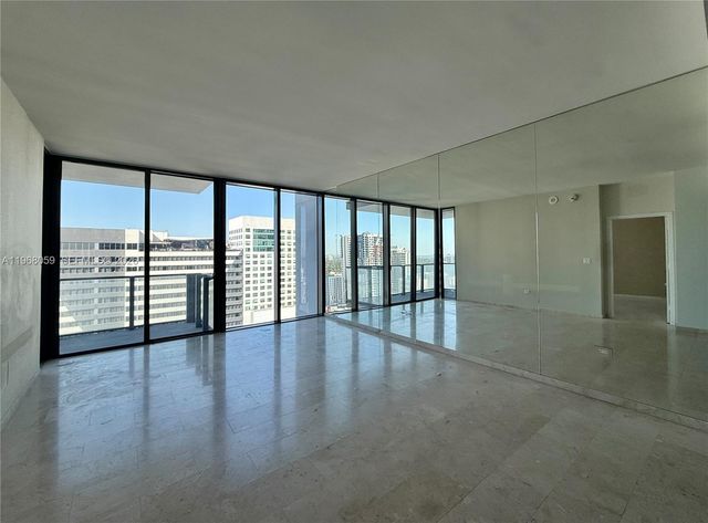 88 SW 7th St 1808, Miami, FL 33130