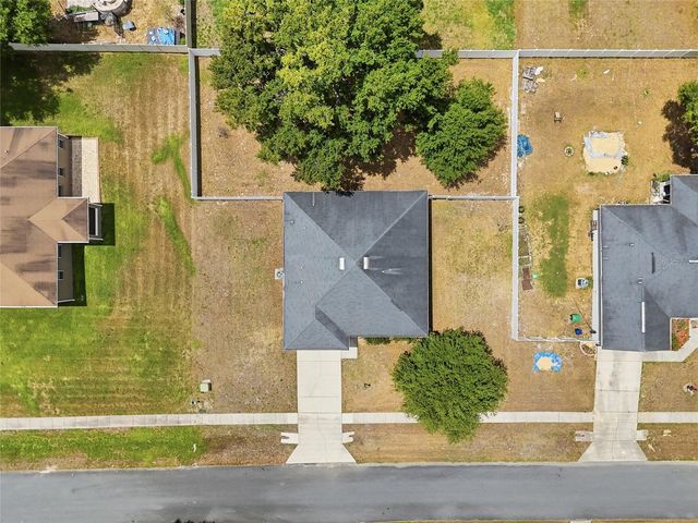 306 STONEPOINT LANE, Lady Lake, FL 32159