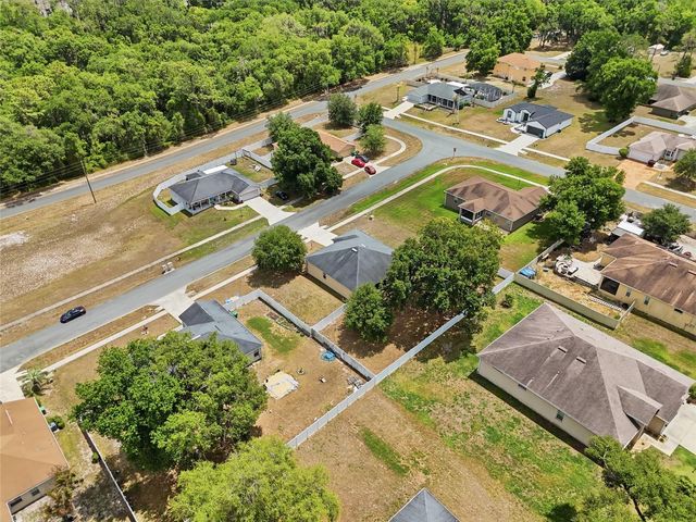 306 STONEPOINT LANE, Lady Lake, FL 32159