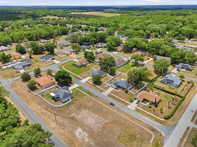 306 STONEPOINT LANE, Lady Lake, FL 32159
