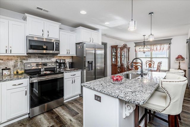 4900 DEMOCRACY DR, Ashland, MO 65010