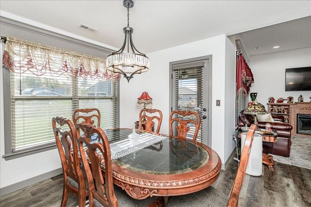 4900 DEMOCRACY DR, Ashland, MO 65010