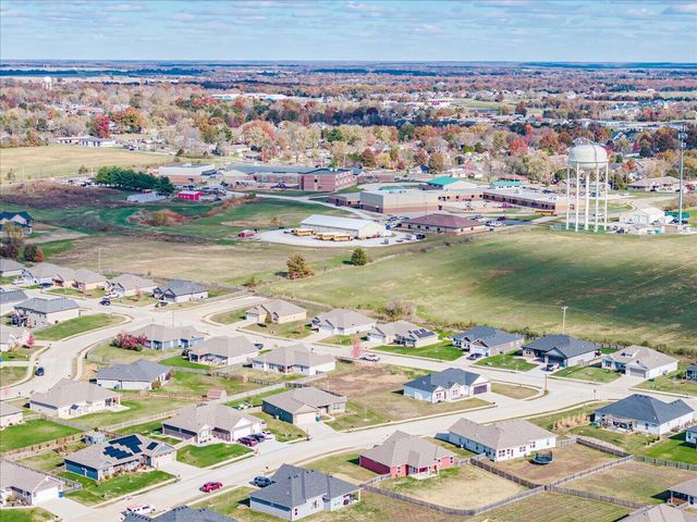 4900 DEMOCRACY DR, Ashland, MO 65010