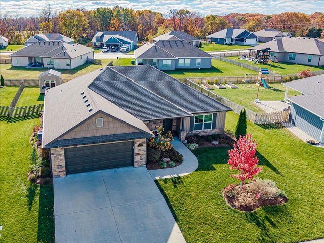 4900 DEMOCRACY DR, Ashland, MO 65010