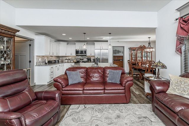 4900 DEMOCRACY DR, Ashland, MO 65010