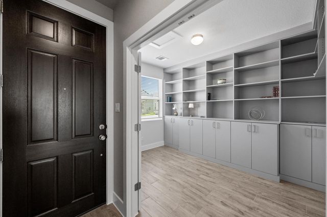 715 Gray Fox LOOP, Hutto, TX 78634